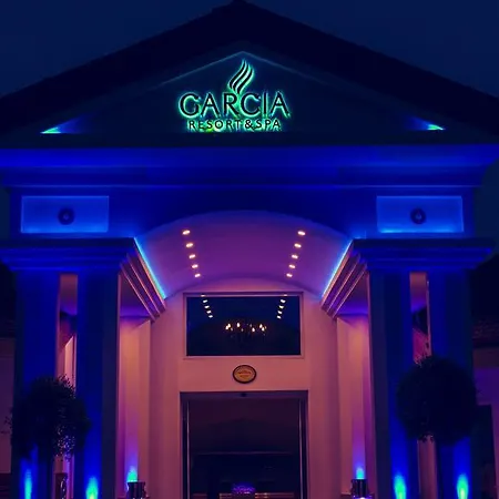 Garcia & أولدينيس