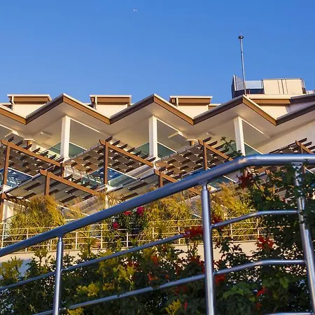 فندق Garcia & 5*