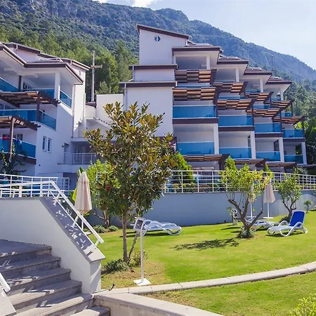 Garcia & Hotel 5*